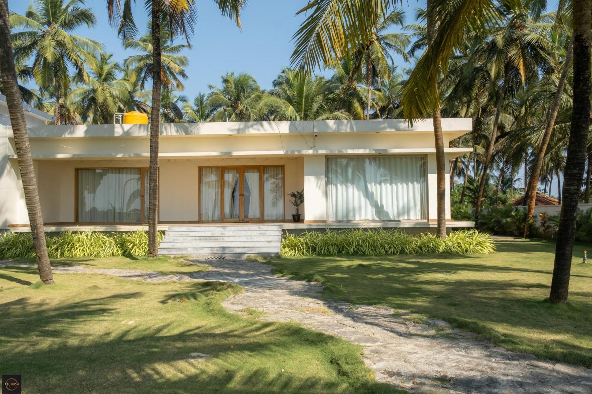 Reunion Ocean Elite - Beach House อูดุปปี ภายนอก รูปภาพ